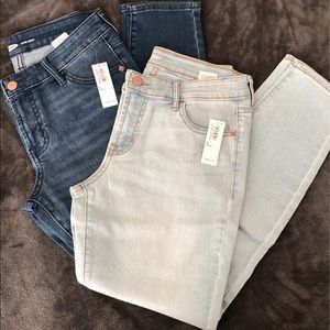 Bundle of 2 Old Navy super skinny jeans !